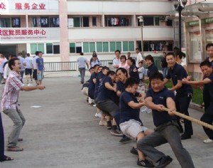 Tug of war scene